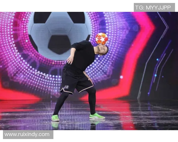 足球明星绝活精彩瞬间集锦让你领略足球魅力与技巧之美