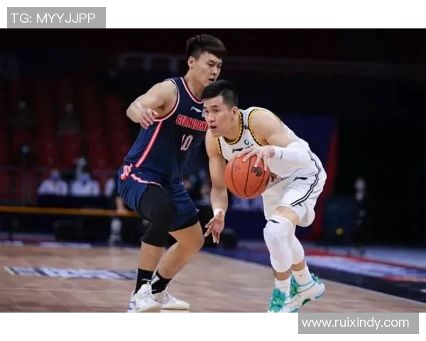 吴前的篮球之路：从青涩少年到CBA明星的成长故事与奋斗历程