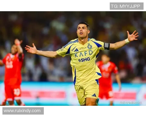 我国足球明星的辉煌成就与全球影响力的深度解析